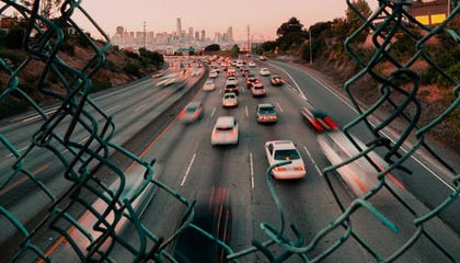 开云app-官方：考虑到球员安全 至少2轮西甲联赛将延期进行
